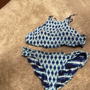 Tommy Bahama reversible bikini.  MED too and LG bottom.